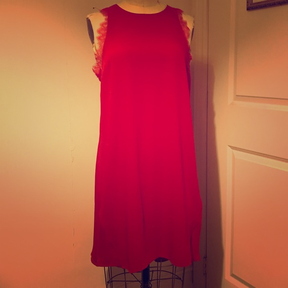 Red dress - Picture 1 of 2